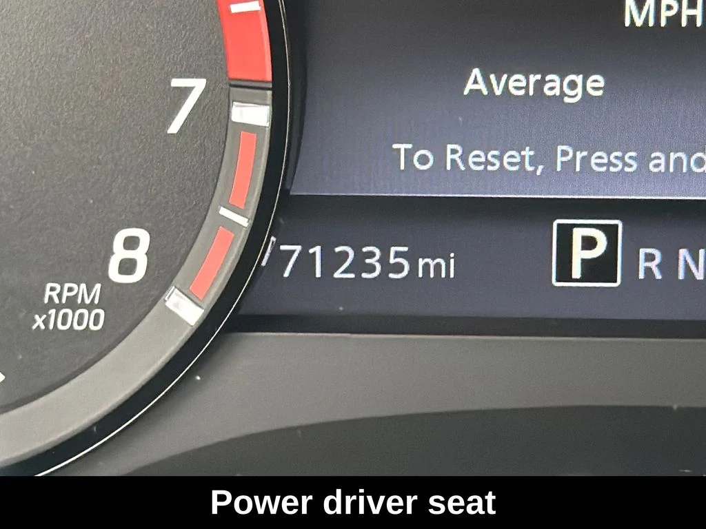 Used 2022 Beige Nissan PRO-4X image 19