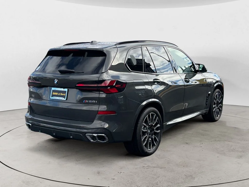 2026 BMW X5 M60i - Photo 7
