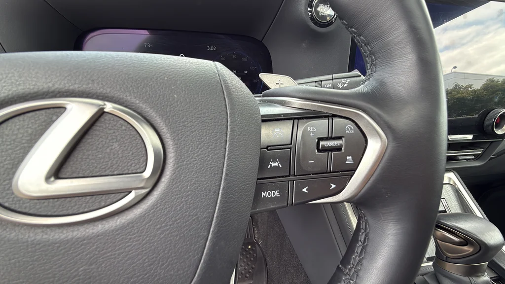 Certified Used 2025 White Lexus 550 Premium+ image 27