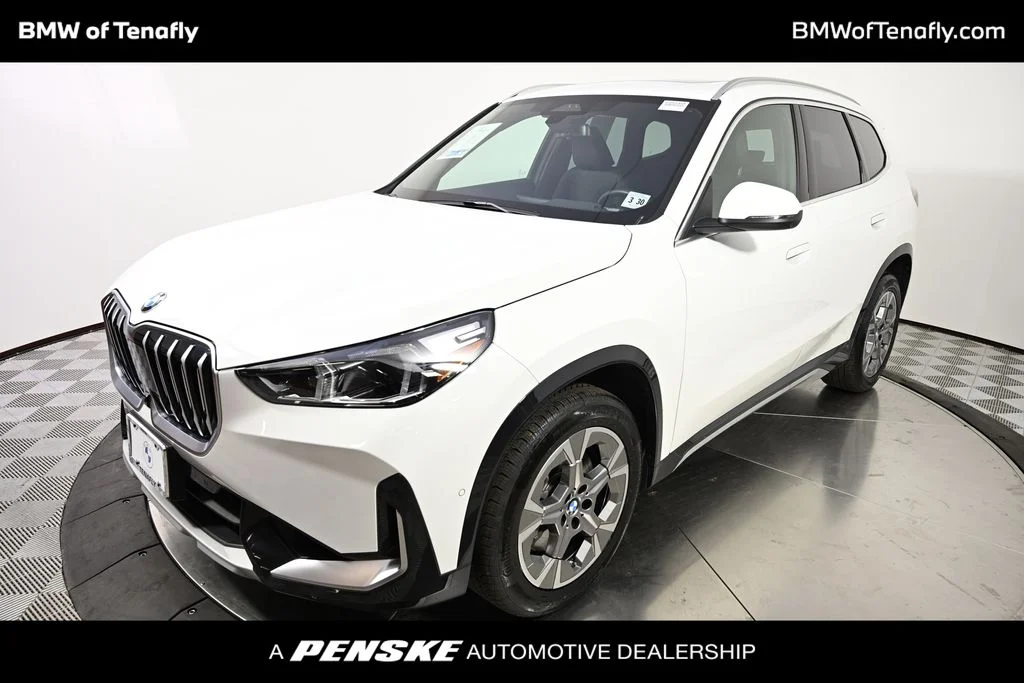 2025 BMW X1 28i