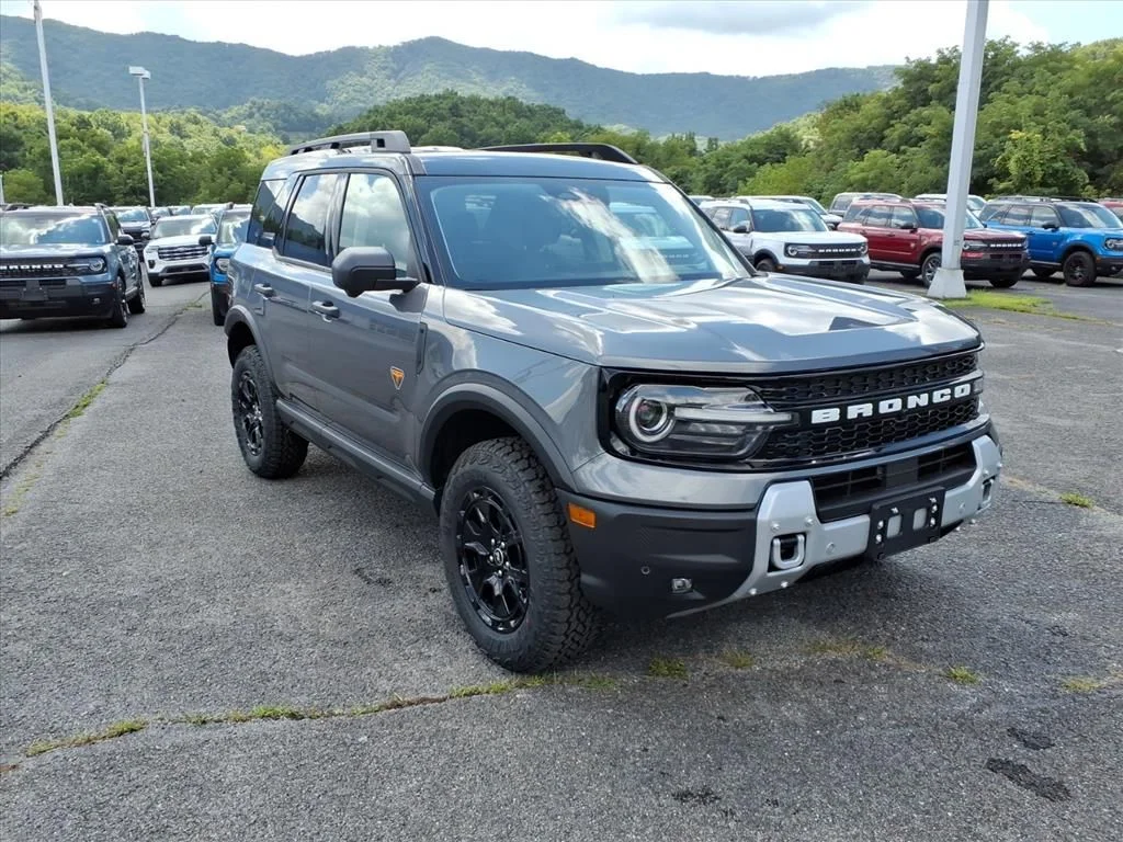 New 2026 Carbonized Gray Metallic Ford Badlands® image 15