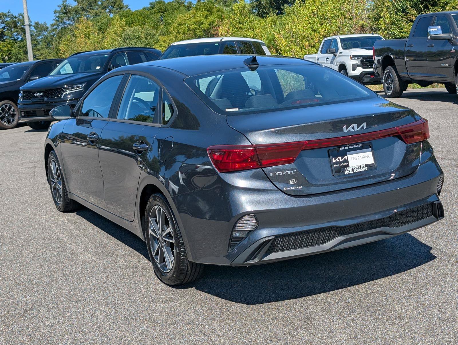 Used 2024 Gravity Gray Kia LXS image 8