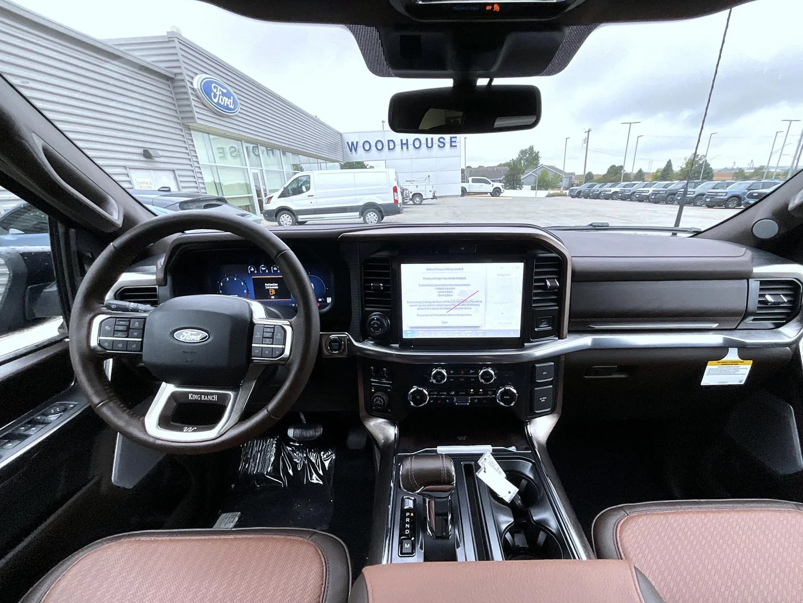 New 2026 Agate Black Metallic Ford King Ranch image 14