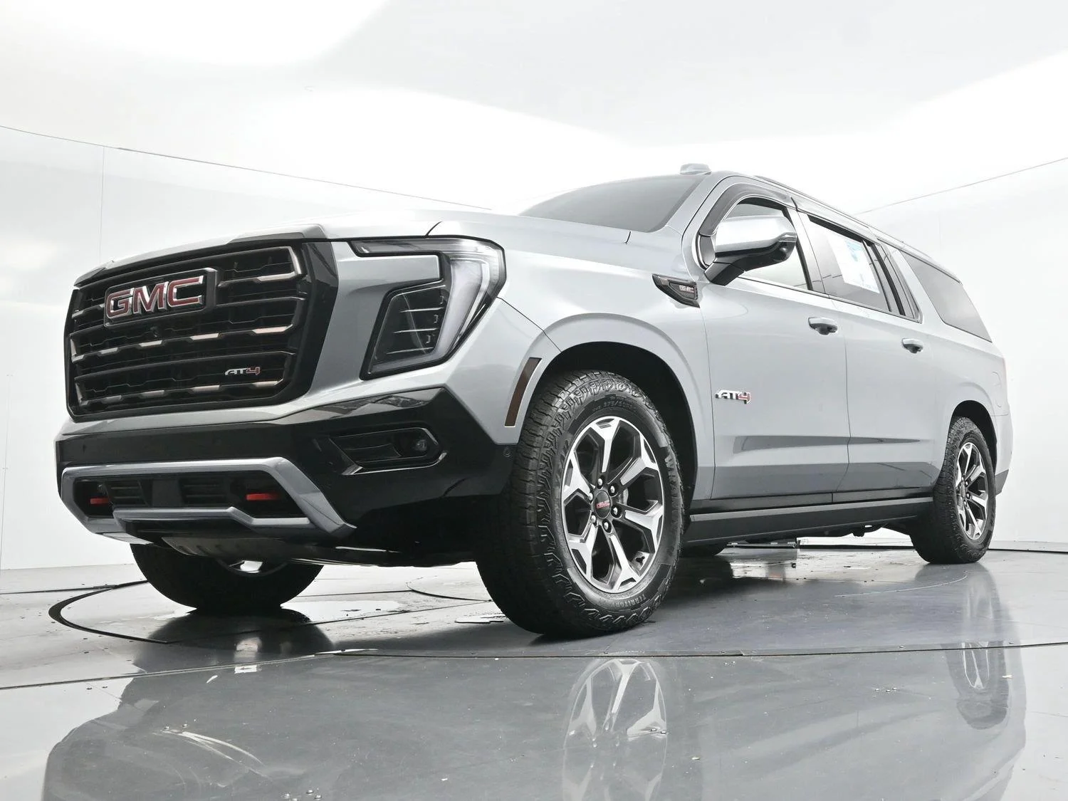 Used 2025 Sterling Metallic GMC AT4 Ultimate image 56