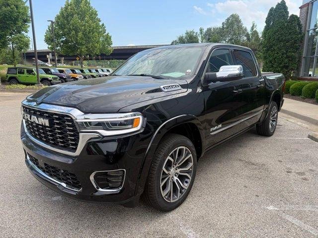 New 2026 Diamond Black Crystal Pearl-Coat Exterior Paint RAM Tungsten image 2