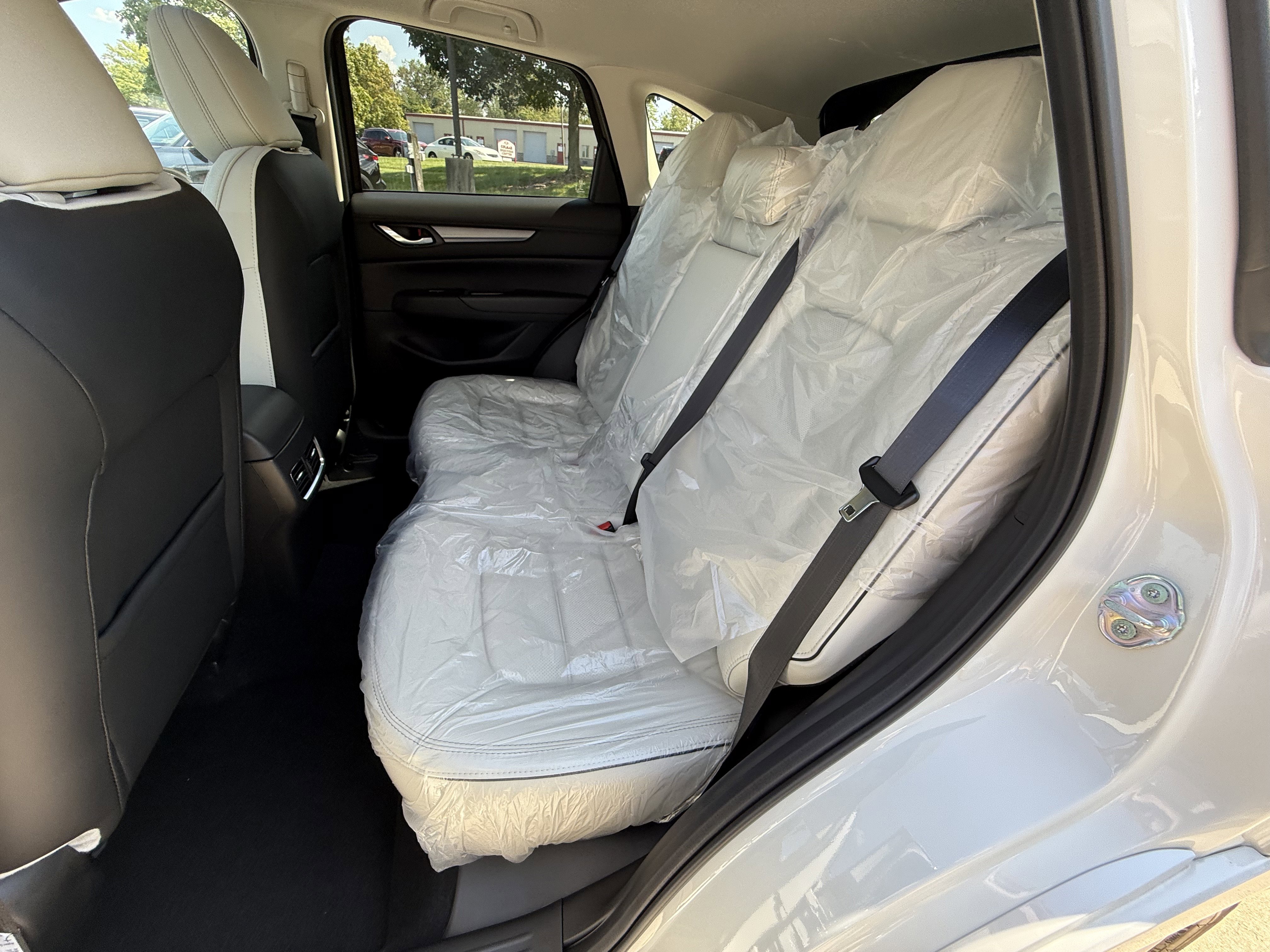 2025 Mazda CX-5 S Preferred package - Photo 23