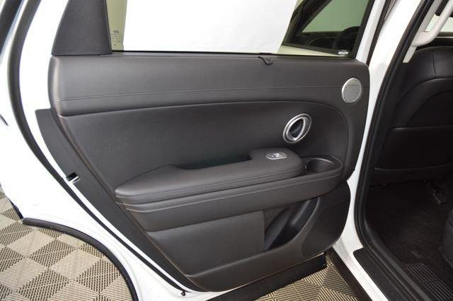 New 2026 White Hyundai Blue SEL Premium 7P image 72
