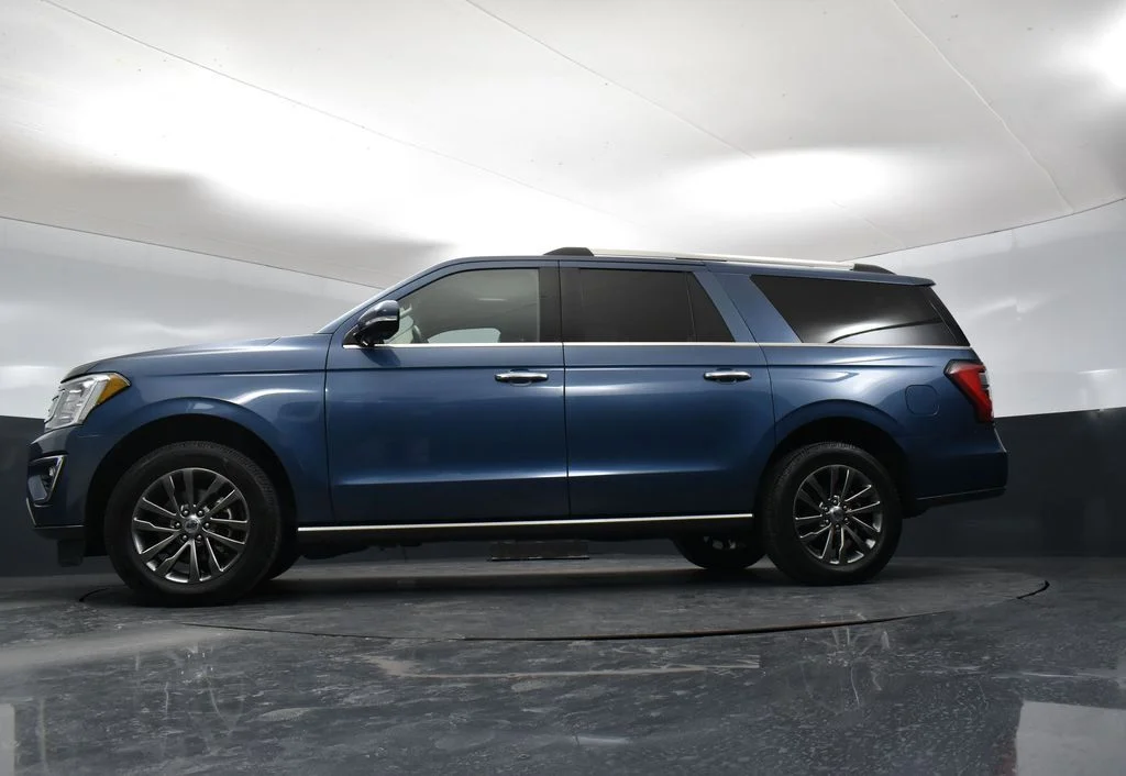 Used 2020 Blue Ford Limited image 34
