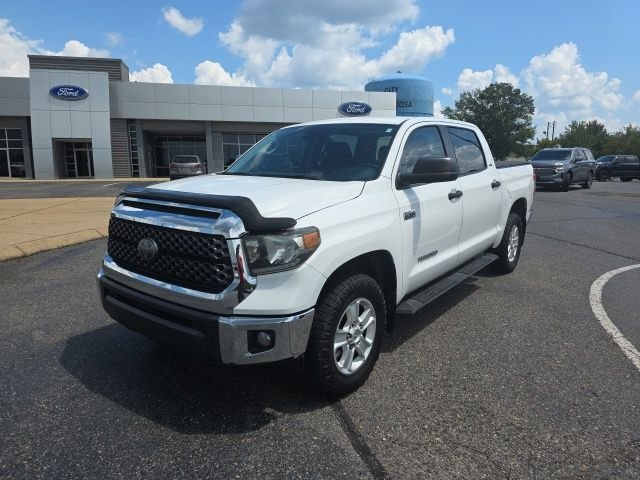 Used 2020 White Toyota SR5 image 7