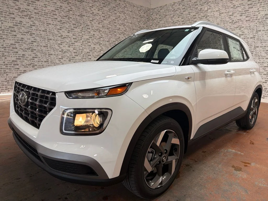 New 2026 Lunar White Hyundai SEL image 3