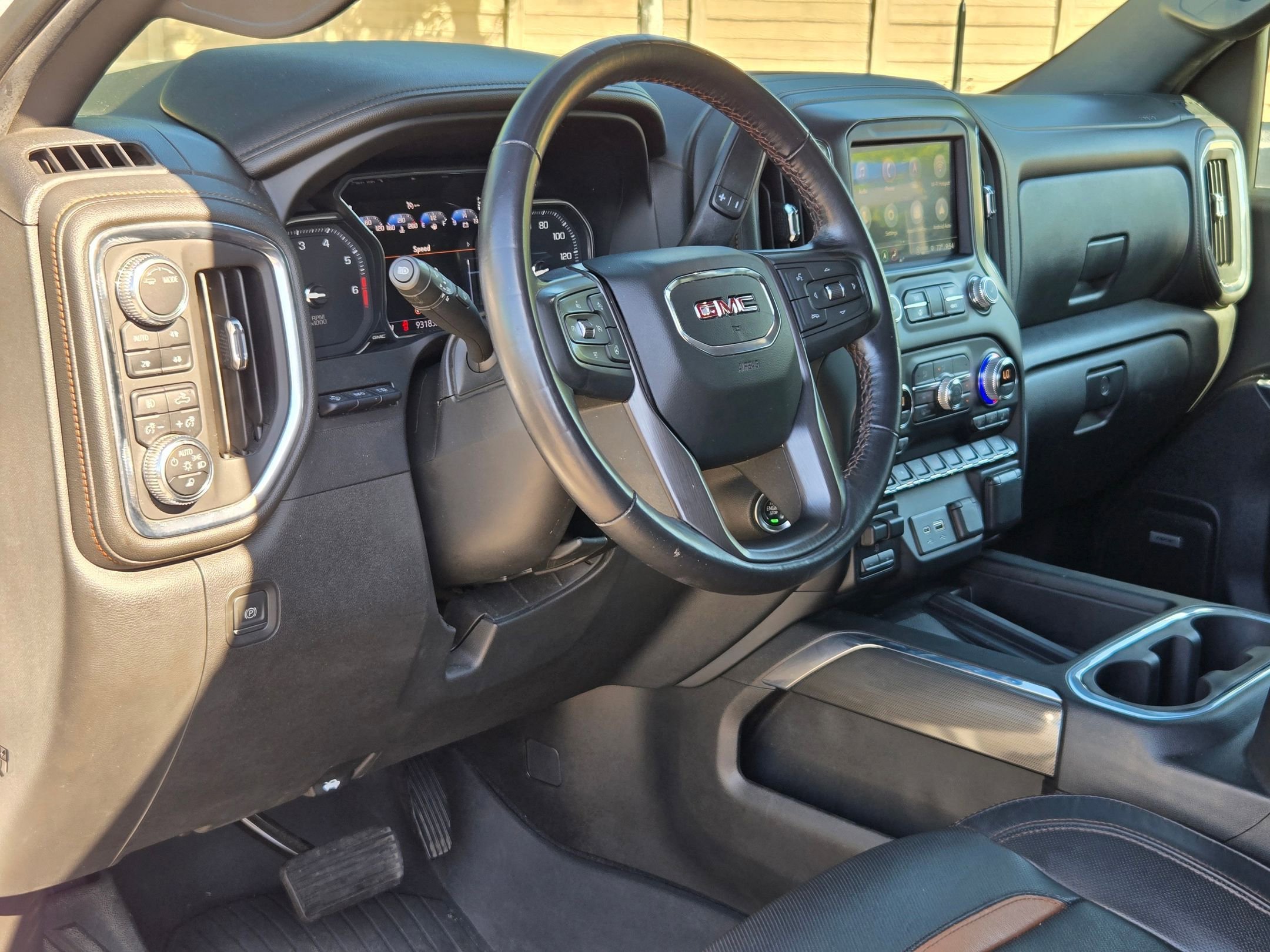 Used 2022 Summit White GMC AT4 image 12