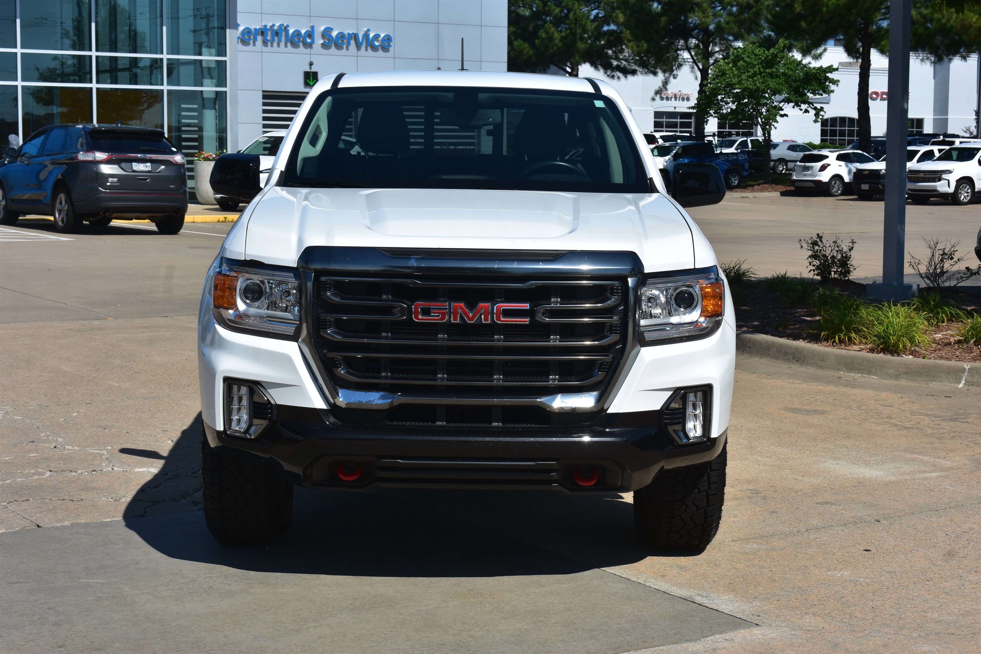 Used 2022 GMC Canyon AT4 with VIN 1GTG6FEN4N1170609 for sale in Little Rock