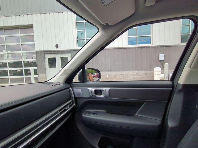 2026 Hyundai Santa Fe SE - Photo 12