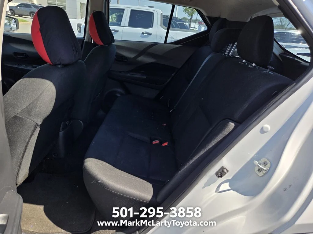 Used 2024 White Nissan S image 10