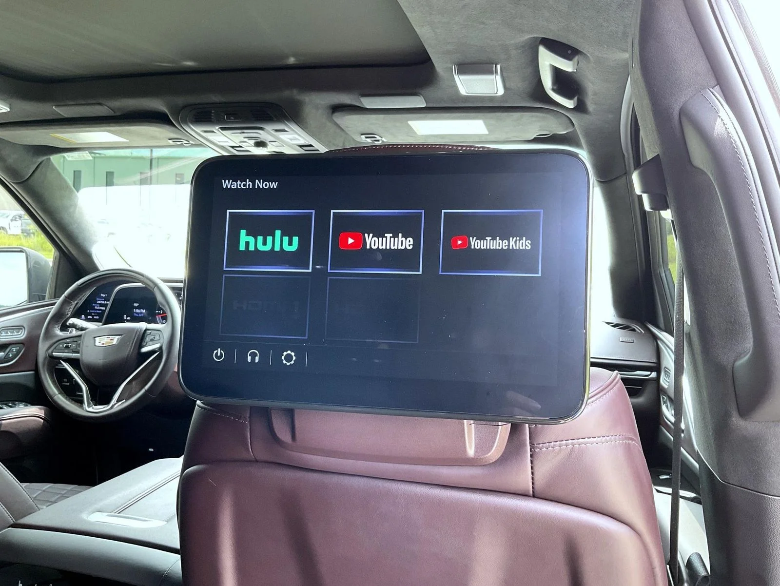 Used 2024 White Cadillac V-Series image 22