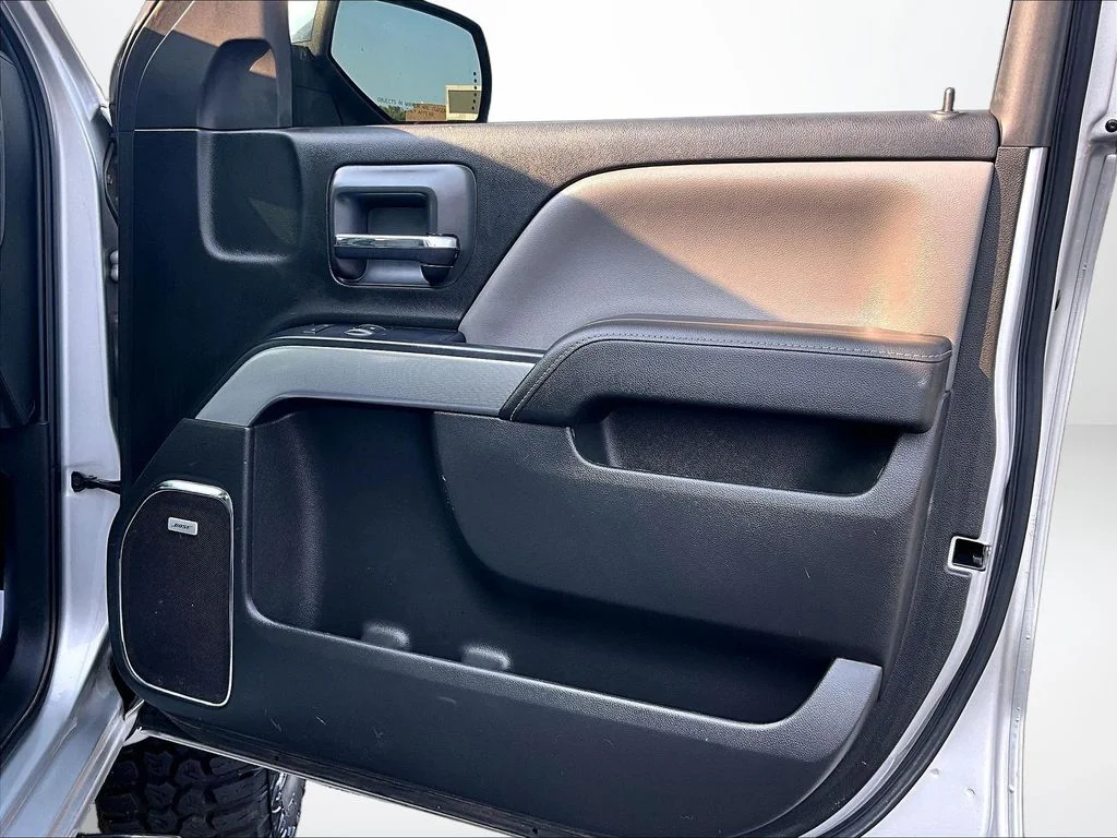 Used 2017 Silver Chevrolet LTZ image 22