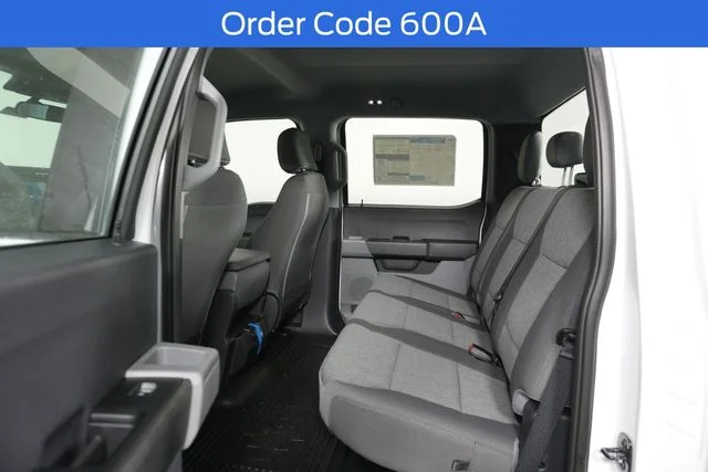 New 2026 Oxford White Ford F-250® XL image 18