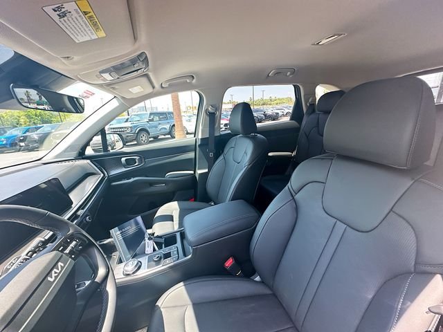 New 2026 Volcanic Sand Kia EX image 21