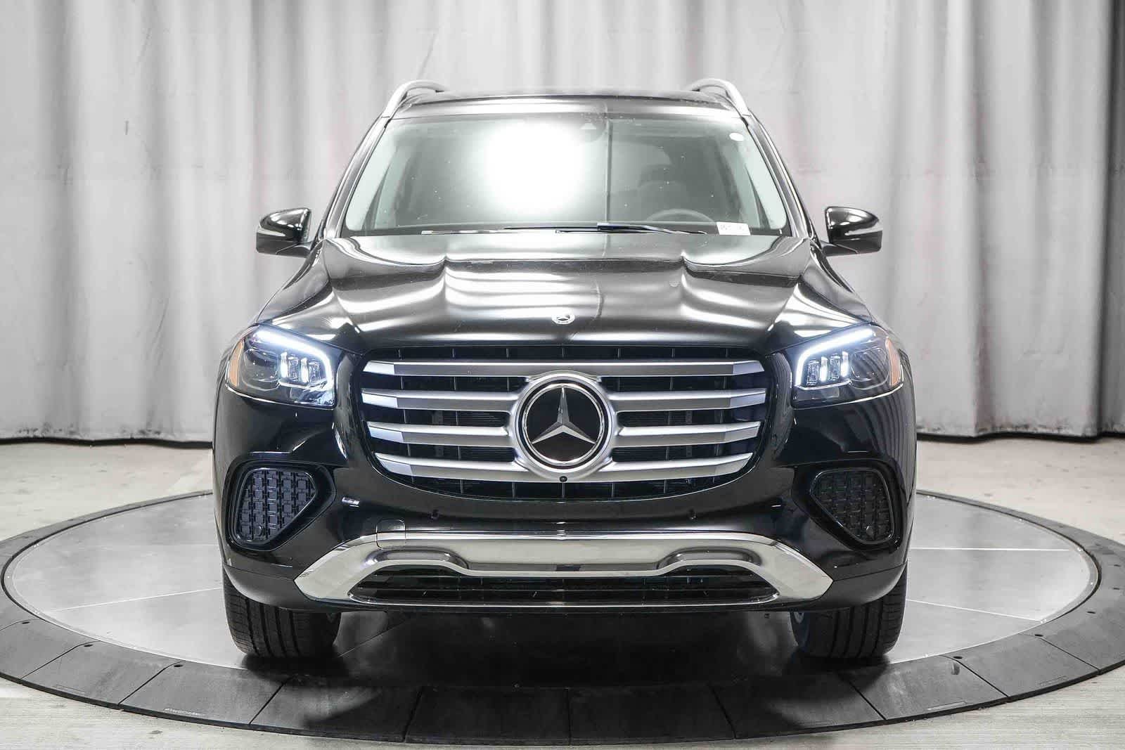 New 2026 Black Mercedes-Benz GLS 450 image 30