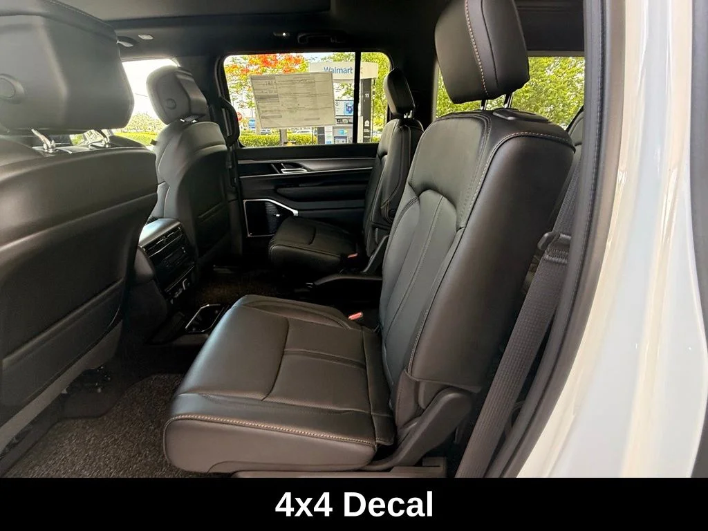 New 2026 Bright White Clear-Coat Exterior Paint Jeep 85th Anniversary Edition image 24