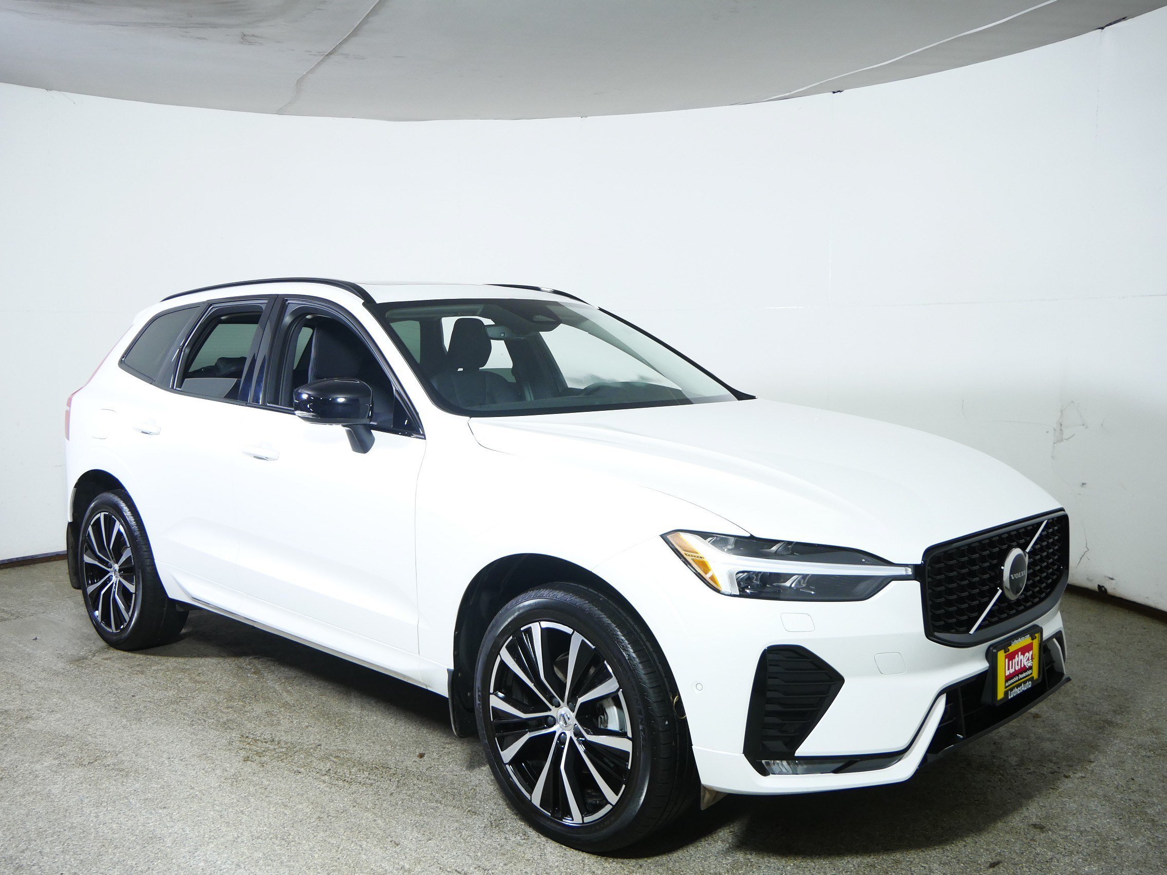 2023 Volvo XC60