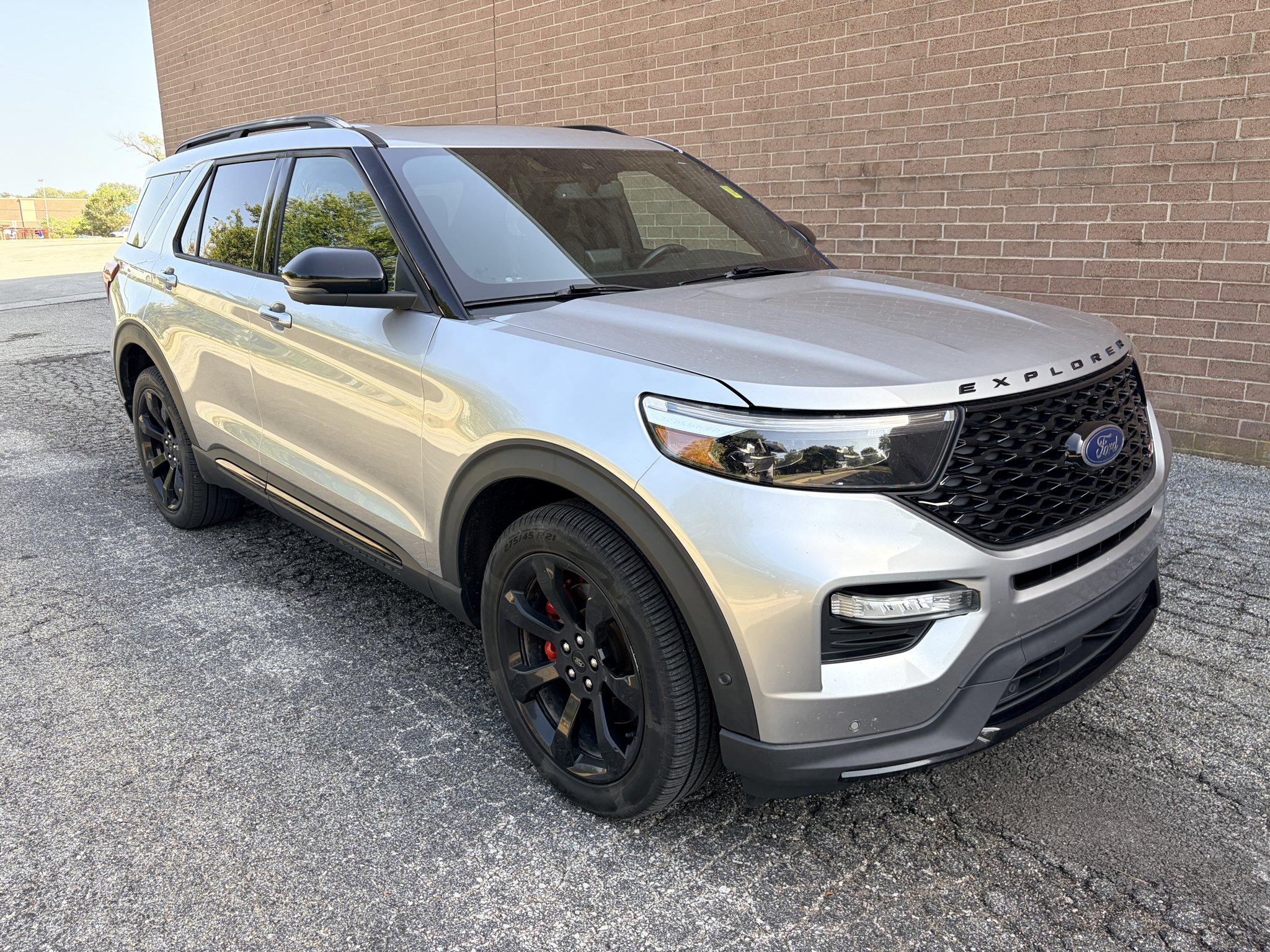 Used 2021 Iconic Silver Metallic Ford ST image 7