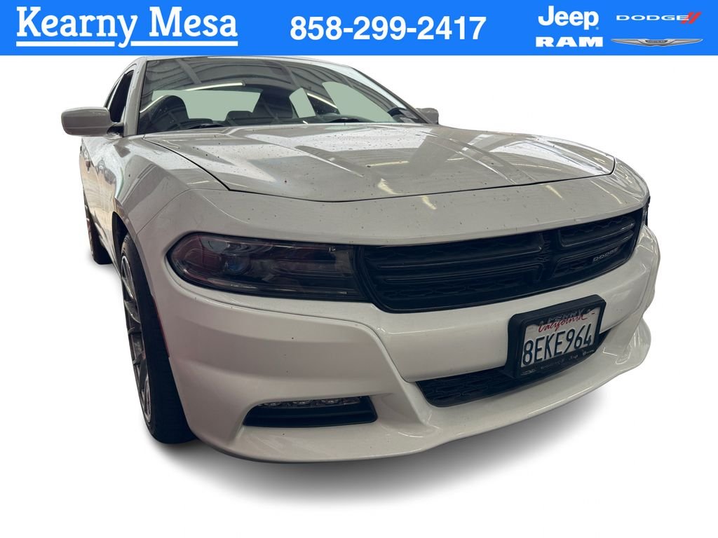 2018 Dodge Charger SXT's photo