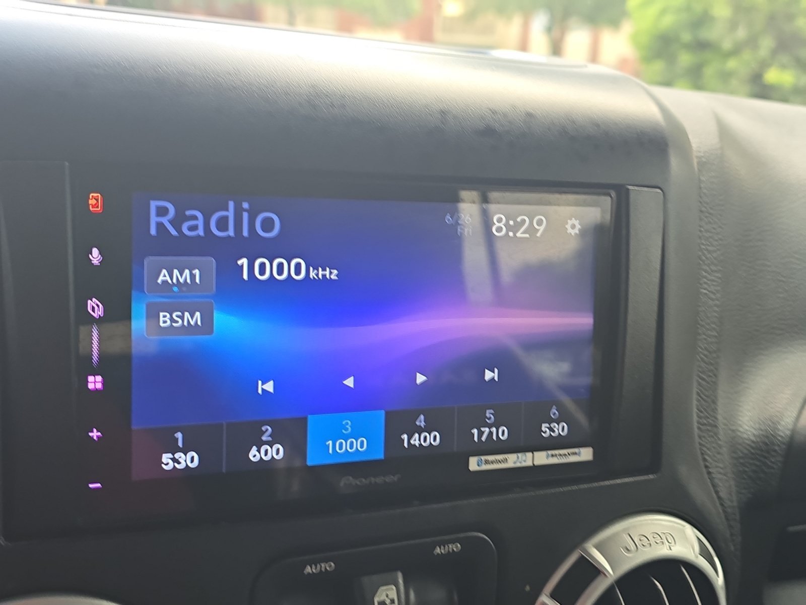 Used 2015 Hydro Blue Pearl Coat Jeep Sahara image 3