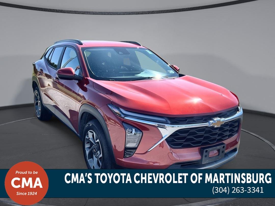 2024 Chevrolet Trax LT's photo