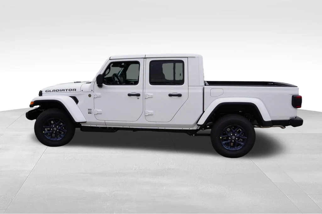 New 2026 White Jeep 85th Anniversary Edition image 6