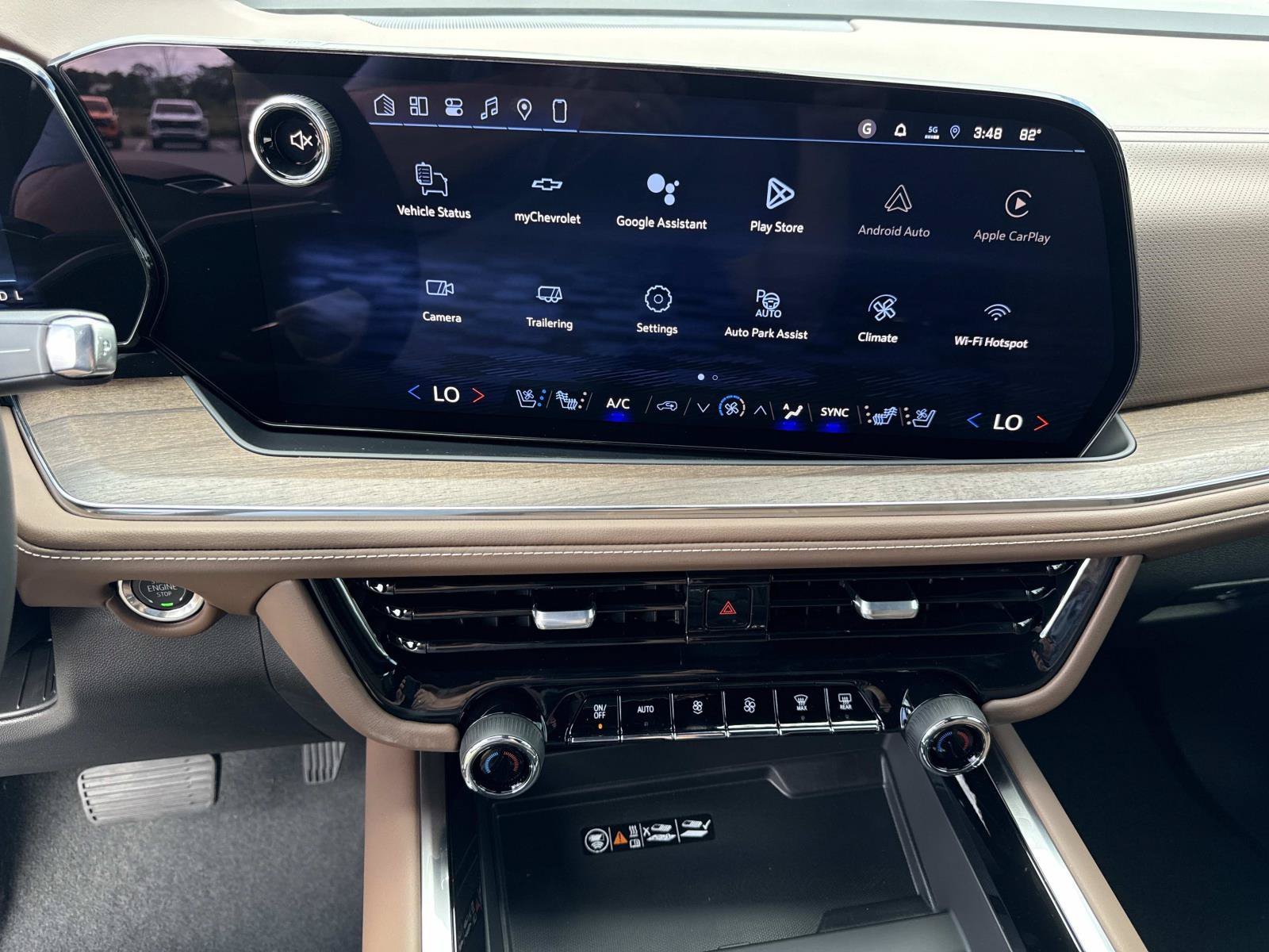 2026 Chevrolet Suburban High Country - Photo 24