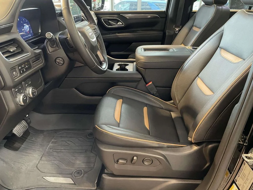 Used 2023 Onyx Black GMC AT4 image 14