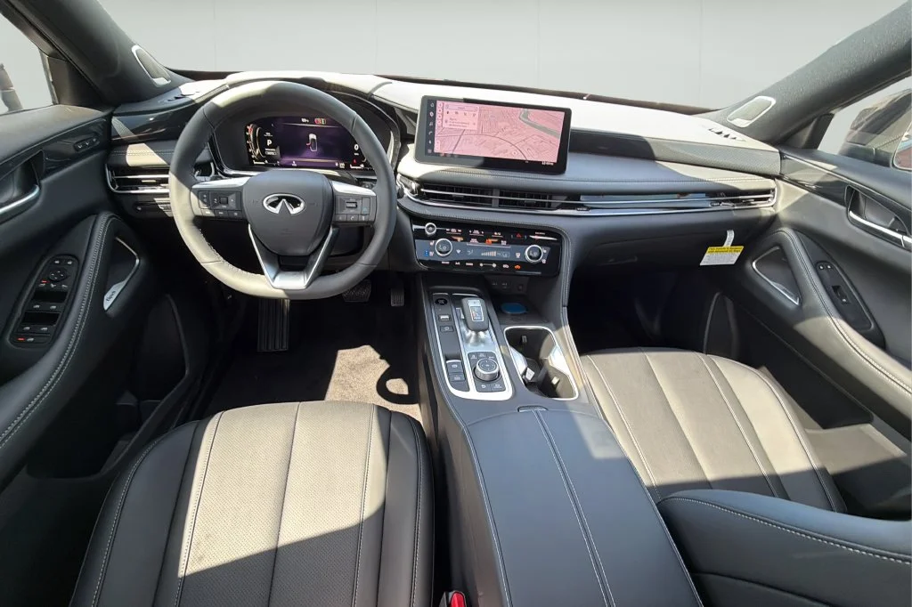 New 2027 2T SUN RED INFINITI Sport AWD image 20