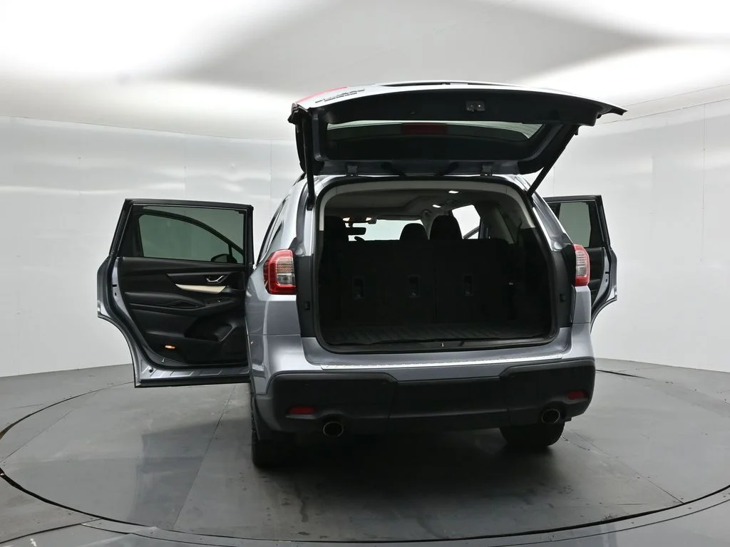 Used 2019 Silver Subaru Premium image 28