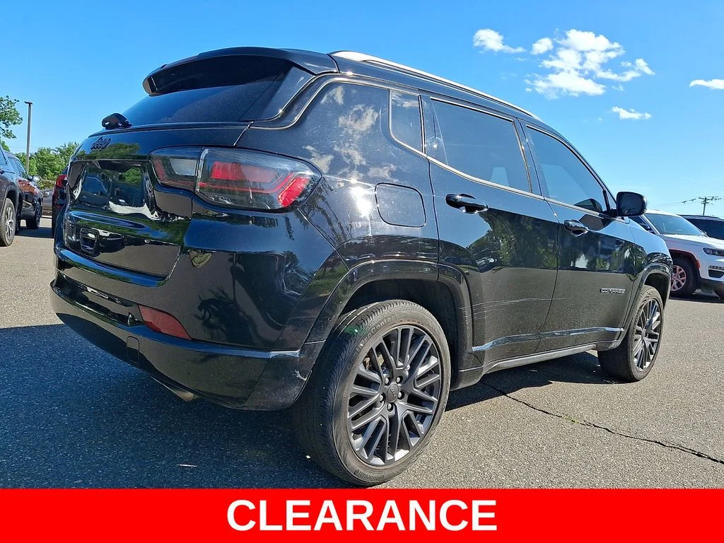 Certified Used 2022 Black Jeep Limited image 6