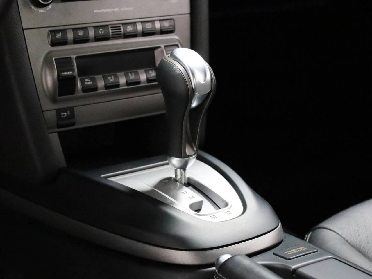Used 2008 Arctic Silver Metallic Porsche Cayman image 25