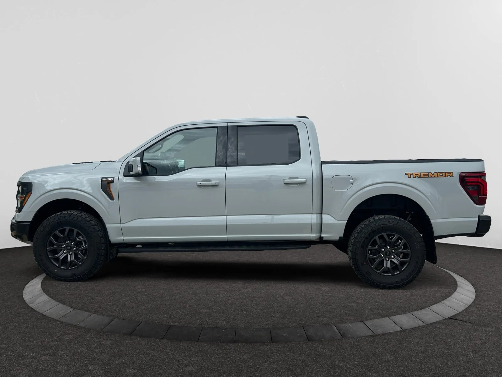 New 2026 Avalanche Ford Tremor image 2