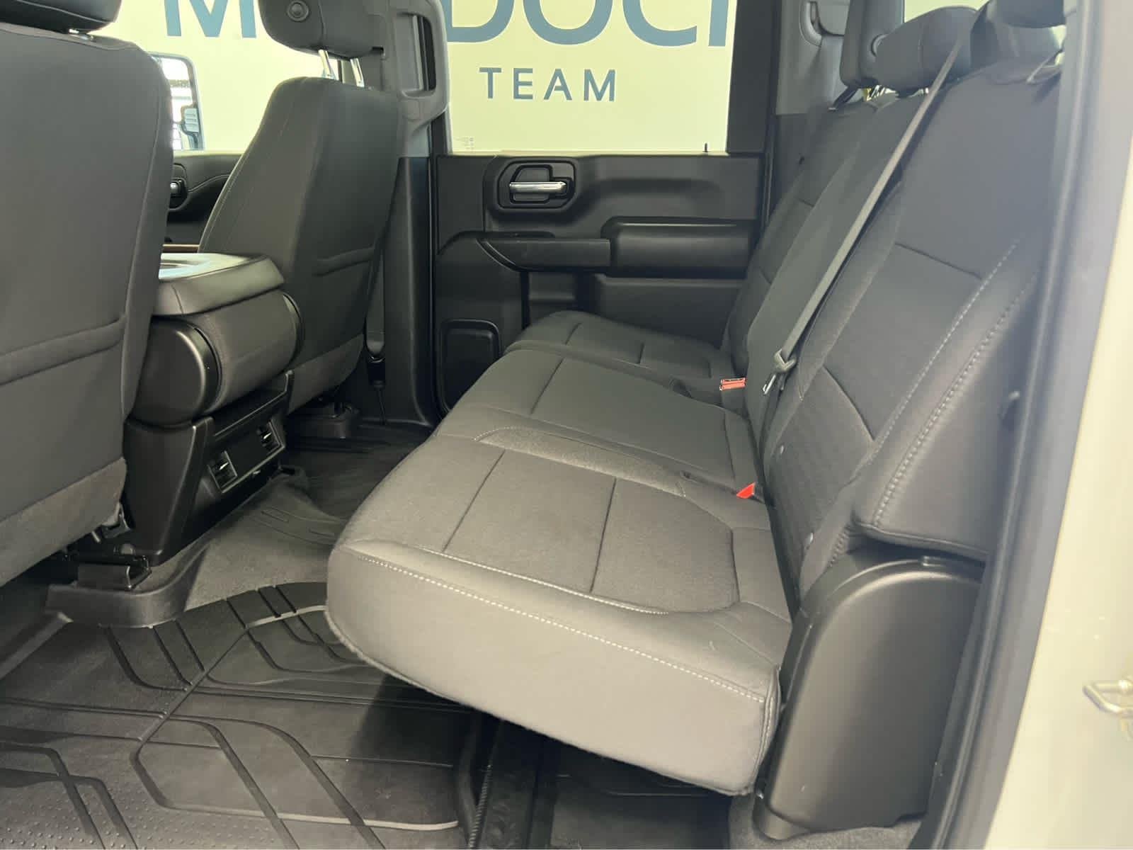 Used 2022 Summit White Chevrolet LT image 28