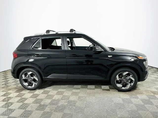 New 2026 Black Hyundai SEL image 2