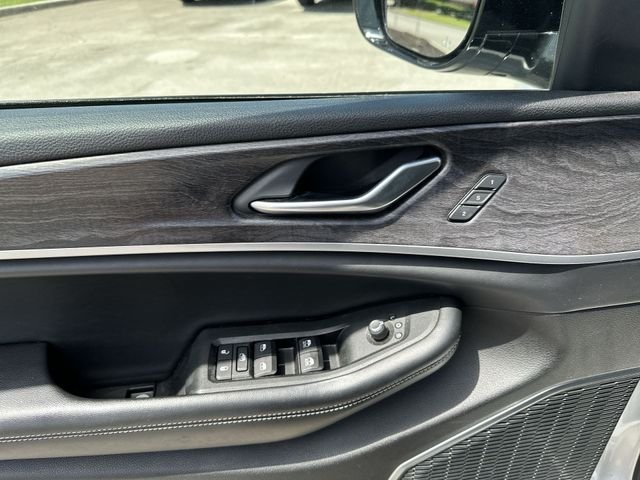 Used 2021 Silver Jeep Limited image 15