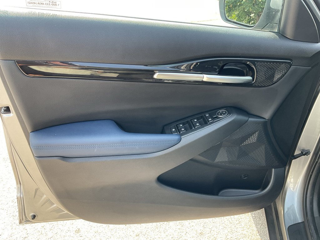 Certified Used 2024 Steel Gray Kia S image 19
