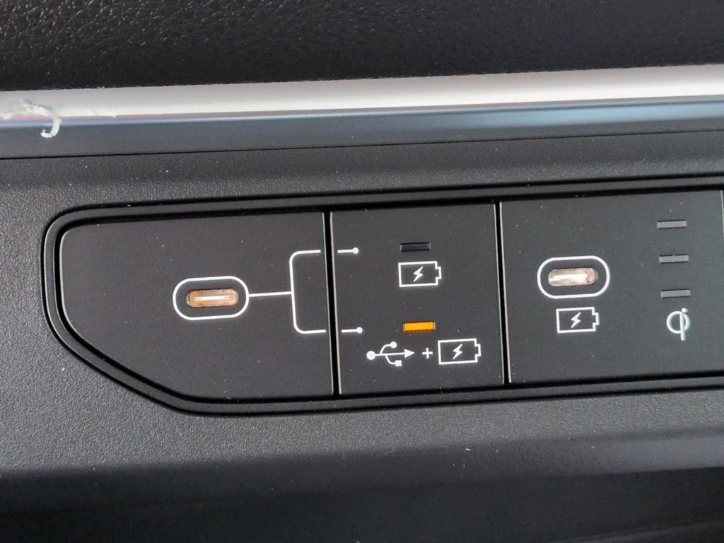 New 2026 Ceramic Silver Kia SX Prestige image 28