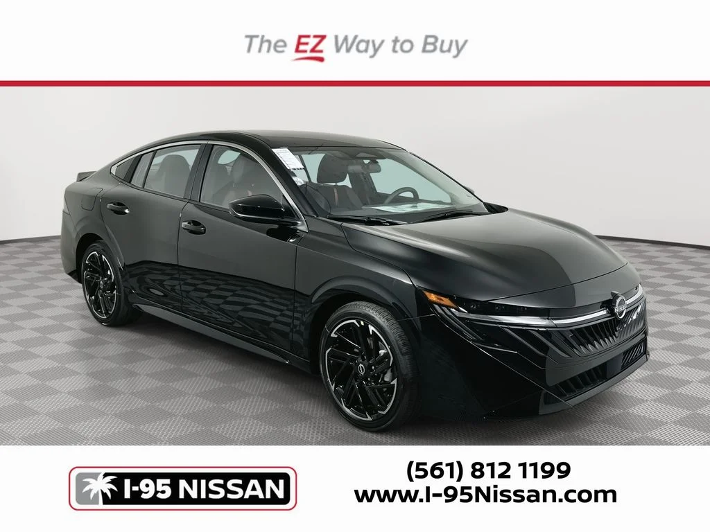 2026 Nissan Sentra SR CVT's photo