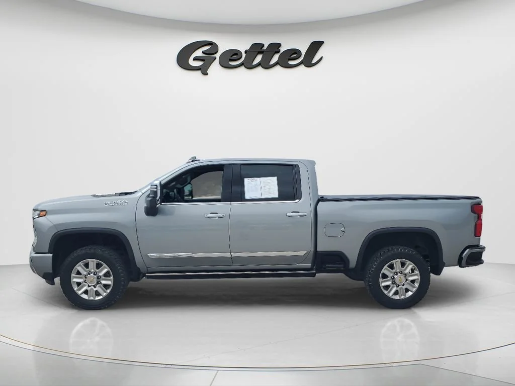 Used 2024 Sterling Gray Metallic Chevrolet High Country image 8