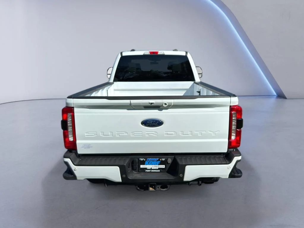Used 2023 Oxford White Ford XLT image 4
