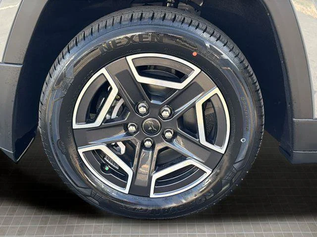 New 2026 Gray Jeep Laredo image 48