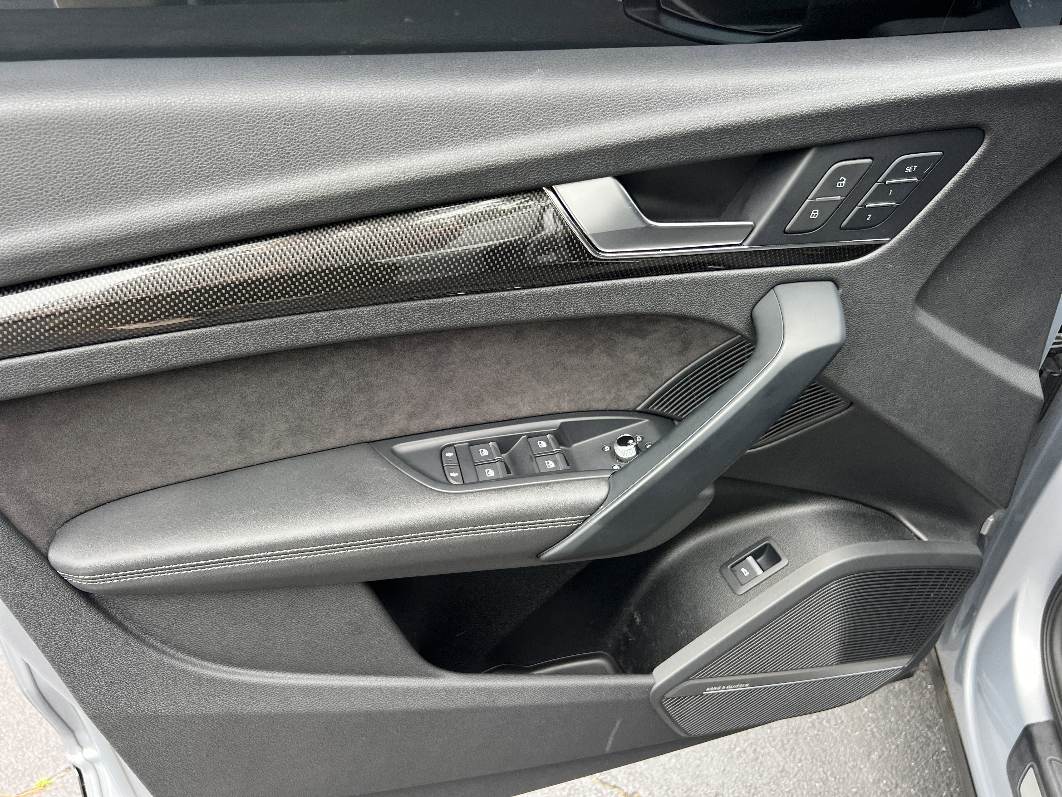 Used 2019 Florett Silver Metallic Audi Premium Plus image 13