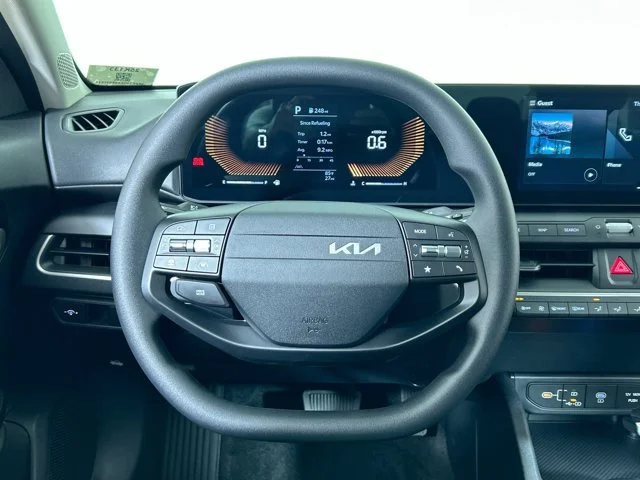 New 2026 SNOW WHITE PEARL Kia LXS image 13