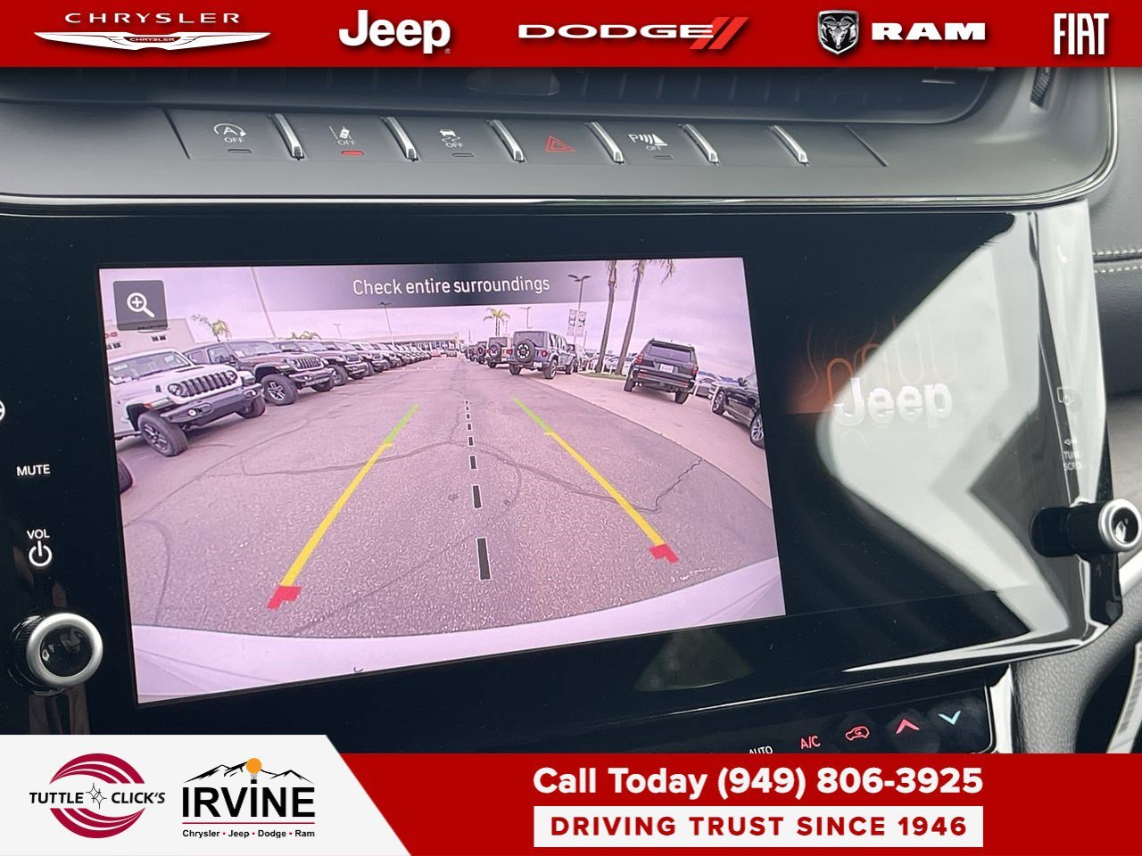 Used 2026 Bright White Clearcoat Jeep Laredo Altitude image 25