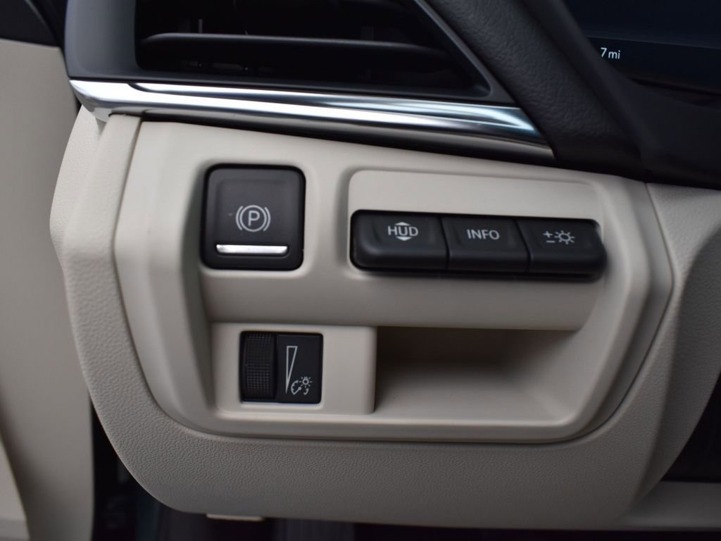 2025 CADILLAC CT4 - Image 11